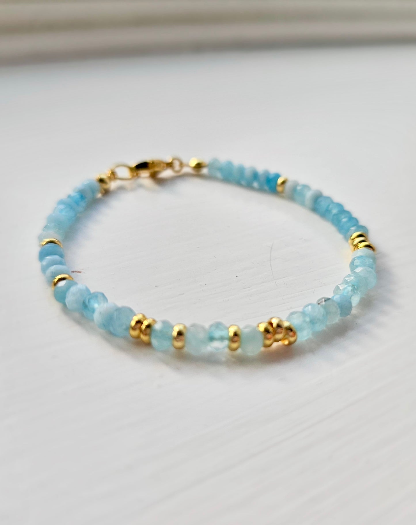 Raw aquamarine beaded bracelet