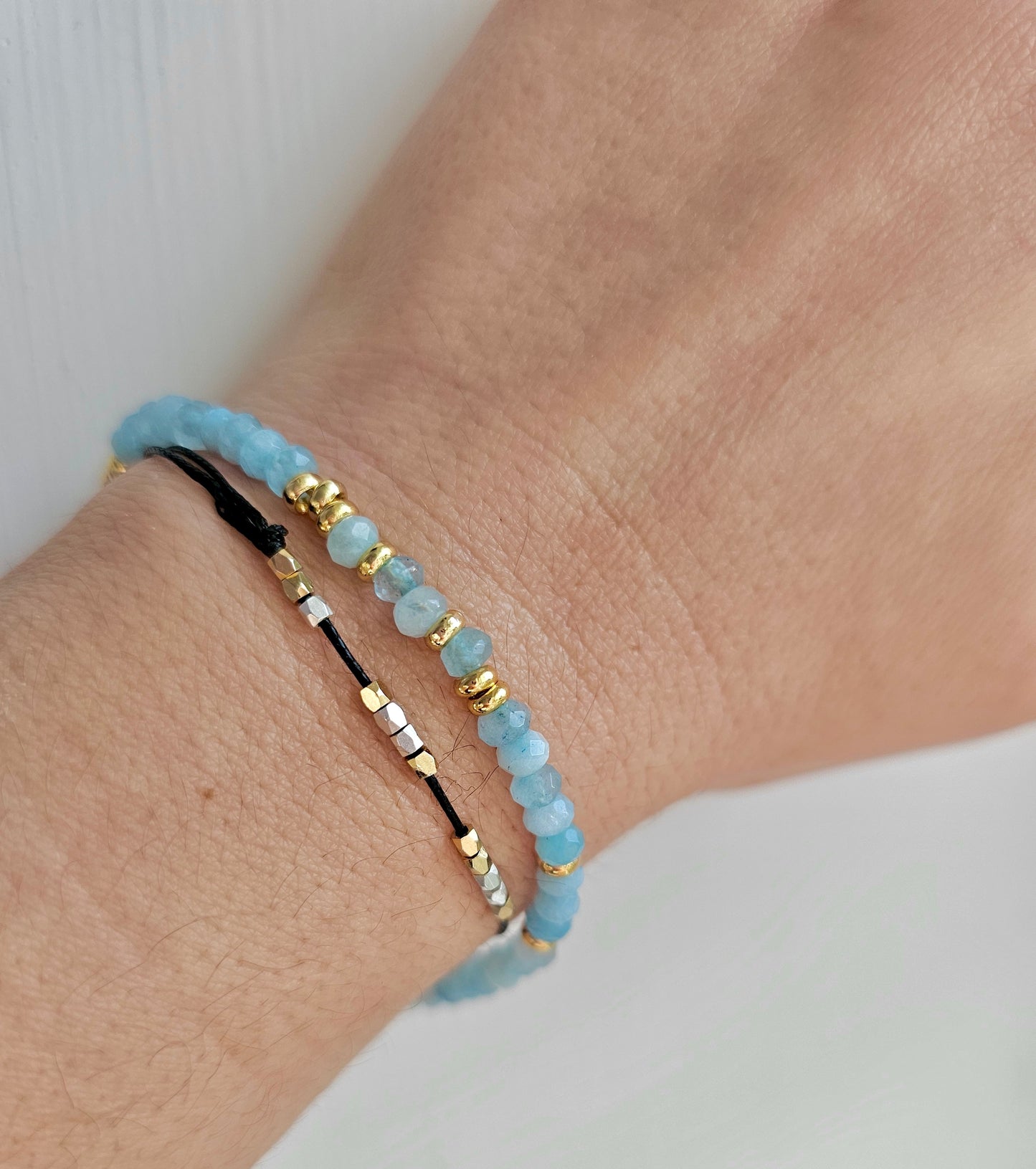 Raw aquamarine beaded bracelet