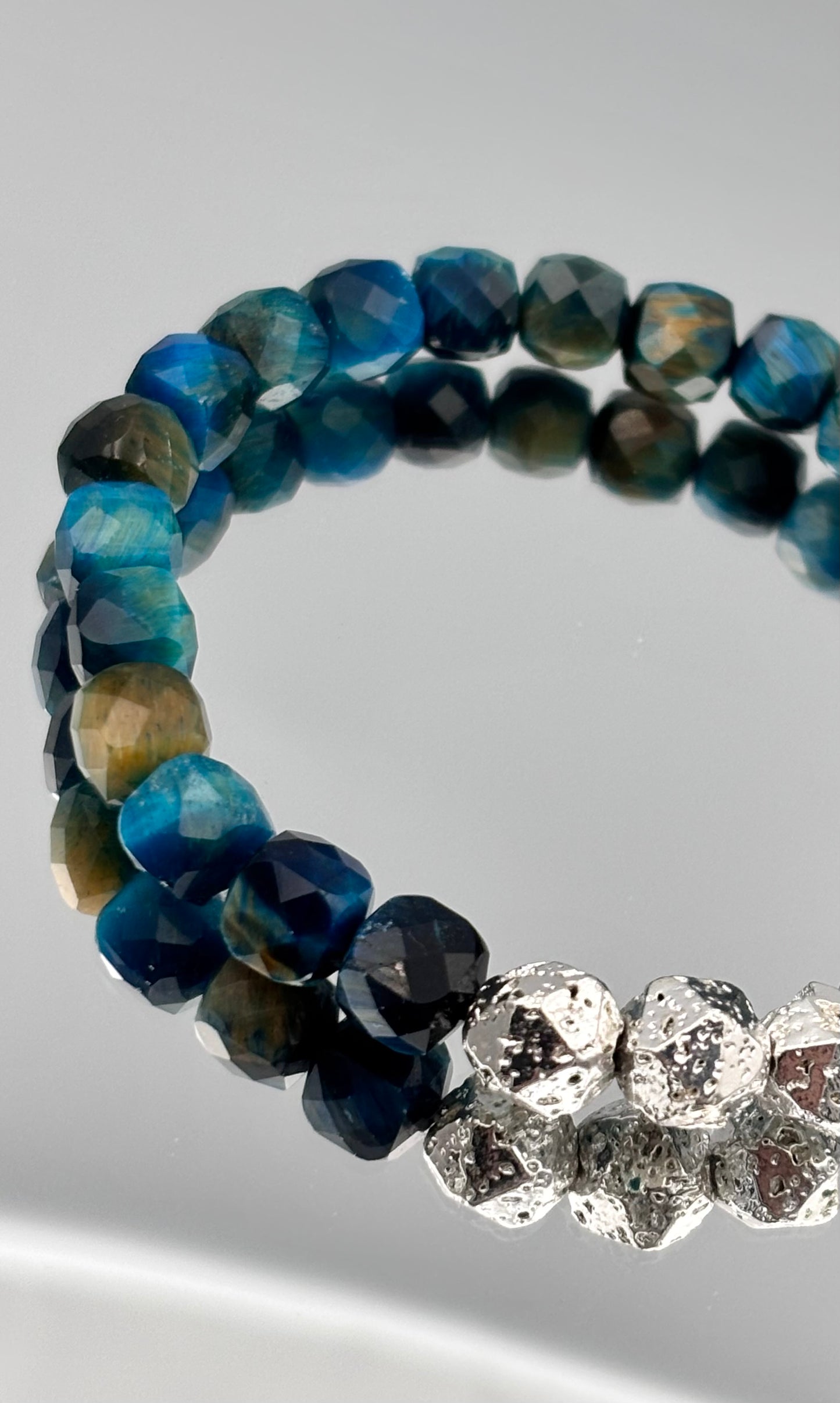 Blue Tiger’s Eye beaded bracelet