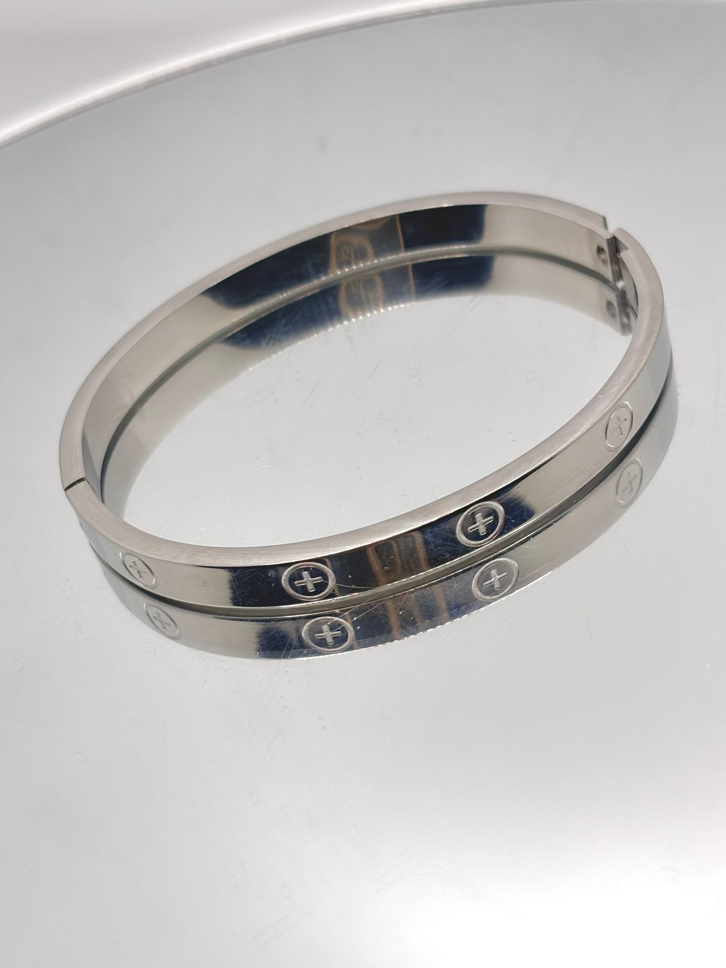 Silver Bangle Bracelet