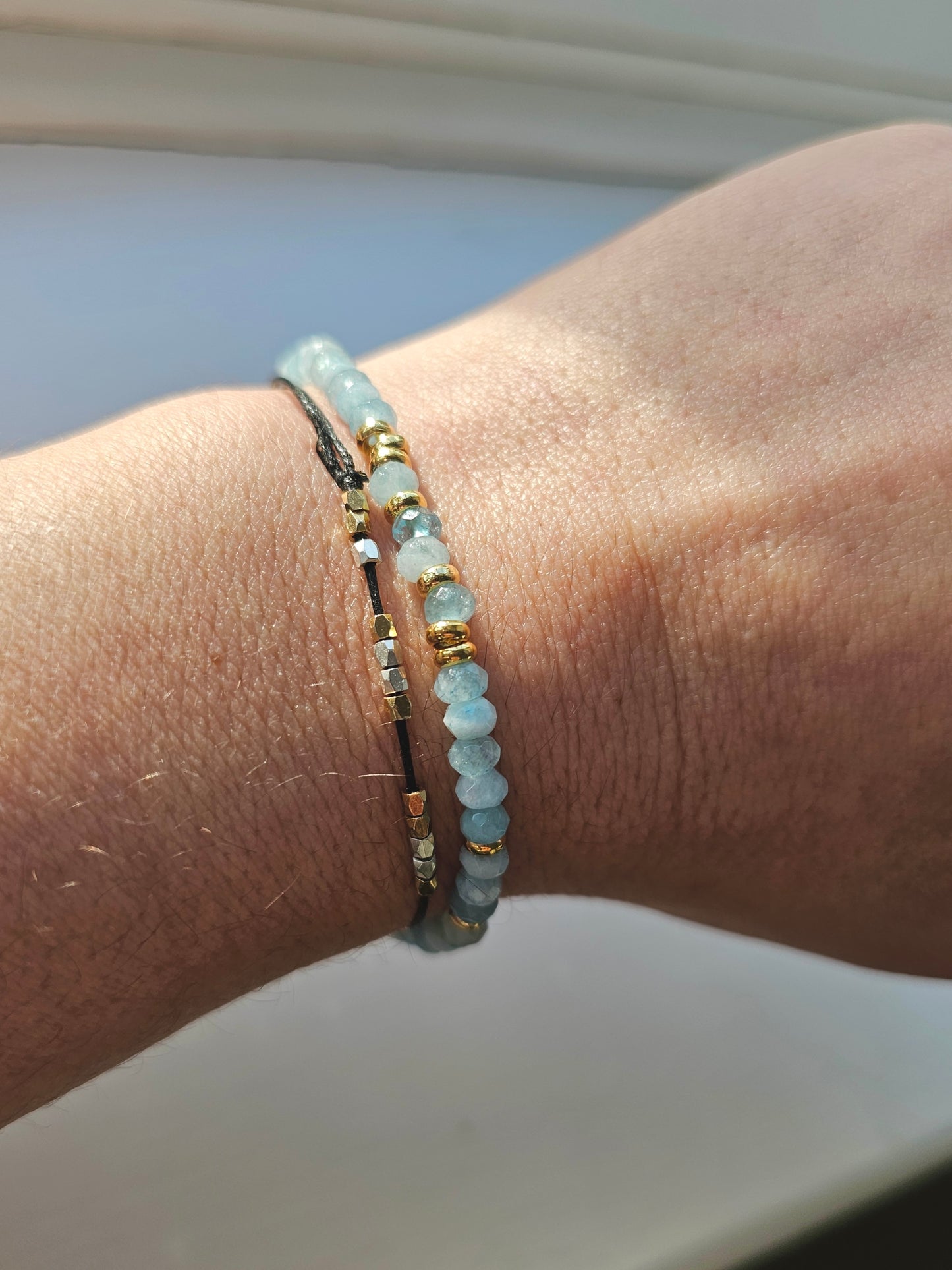 Raw aquamarine beaded bracelet